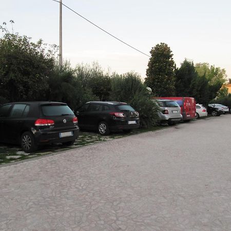 Hotel Country House La Radice Civitanova Marche Dış mekan fotoğraf