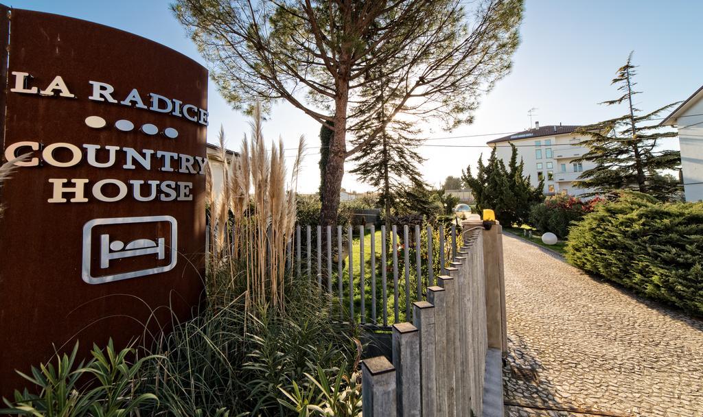 Hotel Country House La Radice Civitanova Marche Dış mekan fotoğraf