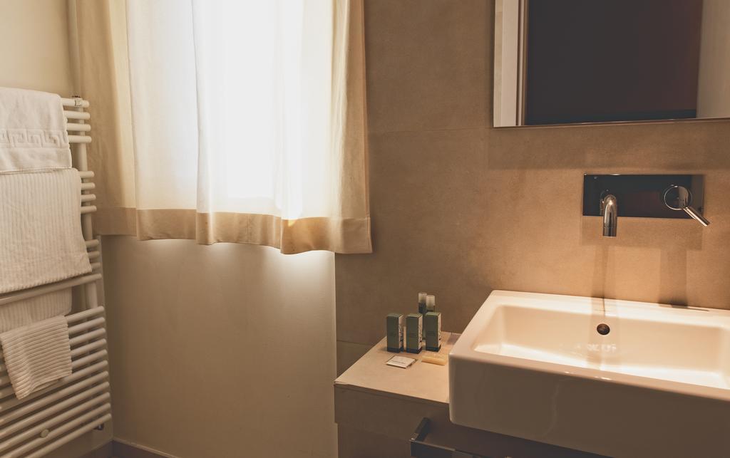 Hotel Country House La Radice Civitanova Marche Oda fotoğraf